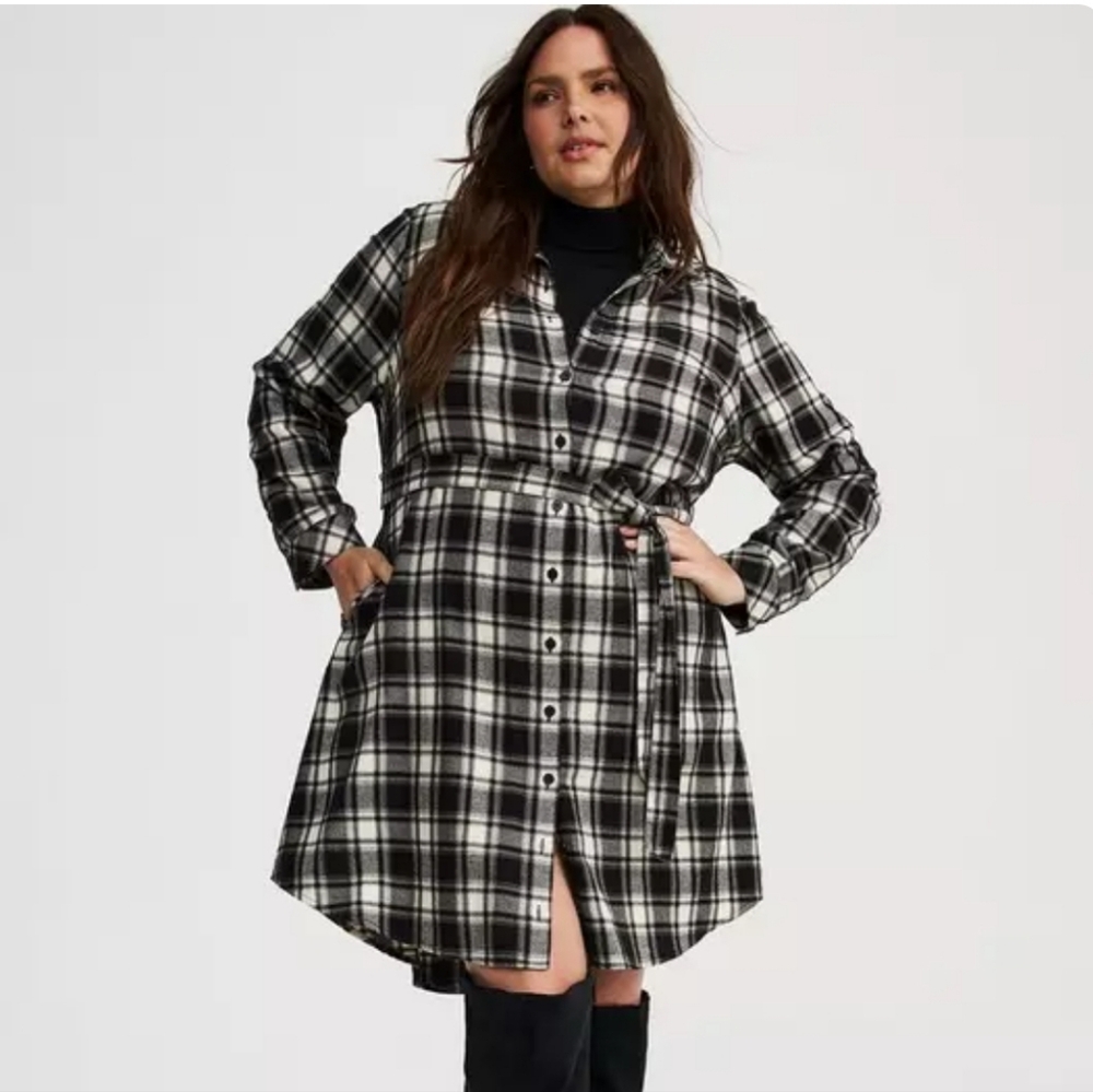 NWT Torrid Plaid, Flannel Button-Up Dress, Sx. 4x / 26W